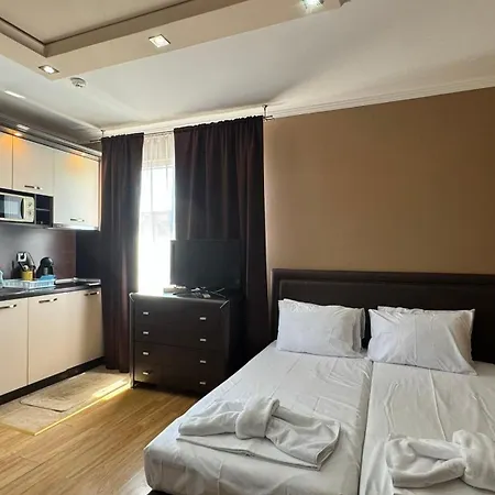 Bratanov Bahami Apartament *