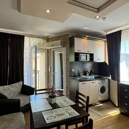 Bratanov Bahami Apartament