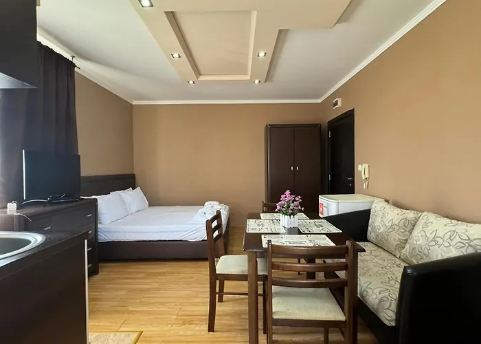 Bratanov Bahami Apartament Słoneczny Brzeg